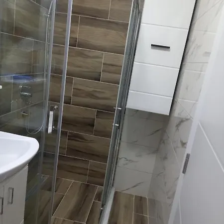 Apartman Cristall Apartman *